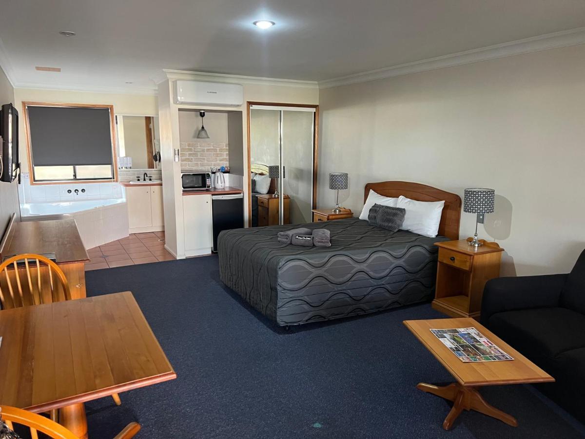 Asters On James Motor Inn Toowoomba Exterior foto